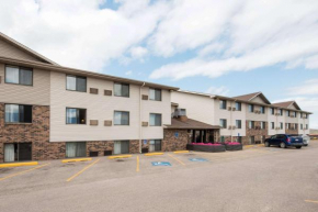  Serena Inn & Suites of Rapid City  Рапид-Сити